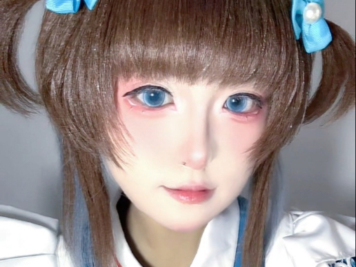 一个无滤镜版小兔兔