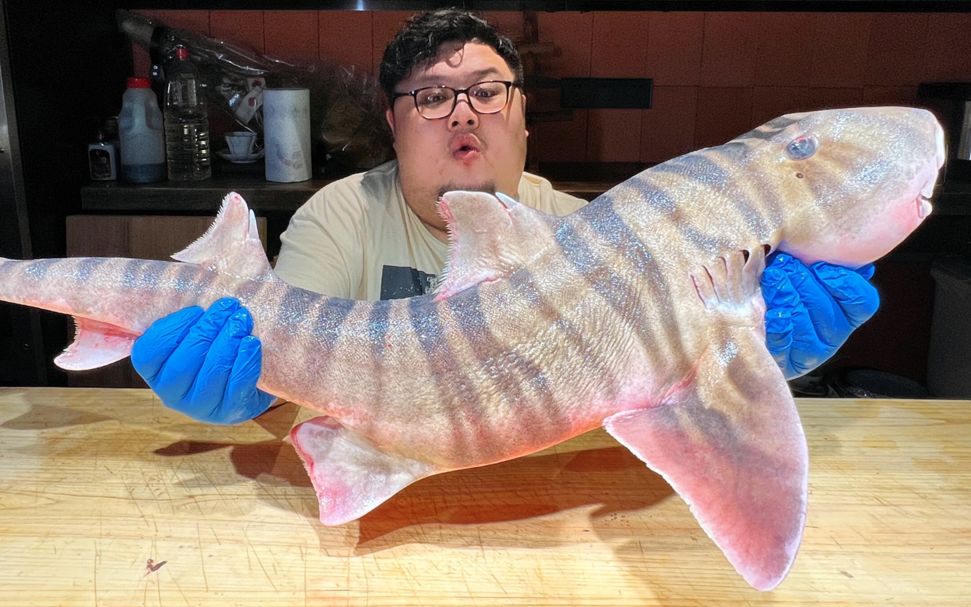 巨型虎鲨宴——复刻儿时味道，惊艳全场！