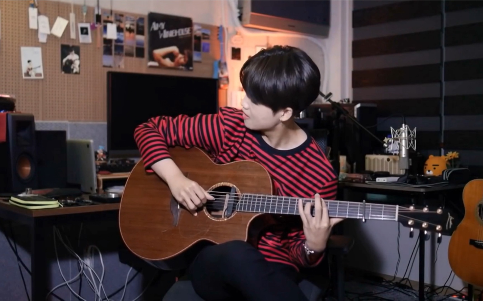 【金永所/Youngso Kim】5 Seconds Of SummerYoungblood|Covered by 金永所|Acoustic Solo哔哩哔哩bilibili