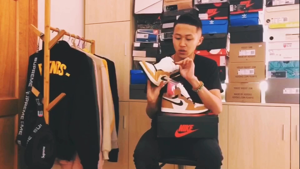 【阿聪TV】|Air Jordan 1 “Rookie of Year” [VLOG]哔哩哔哩bilibili