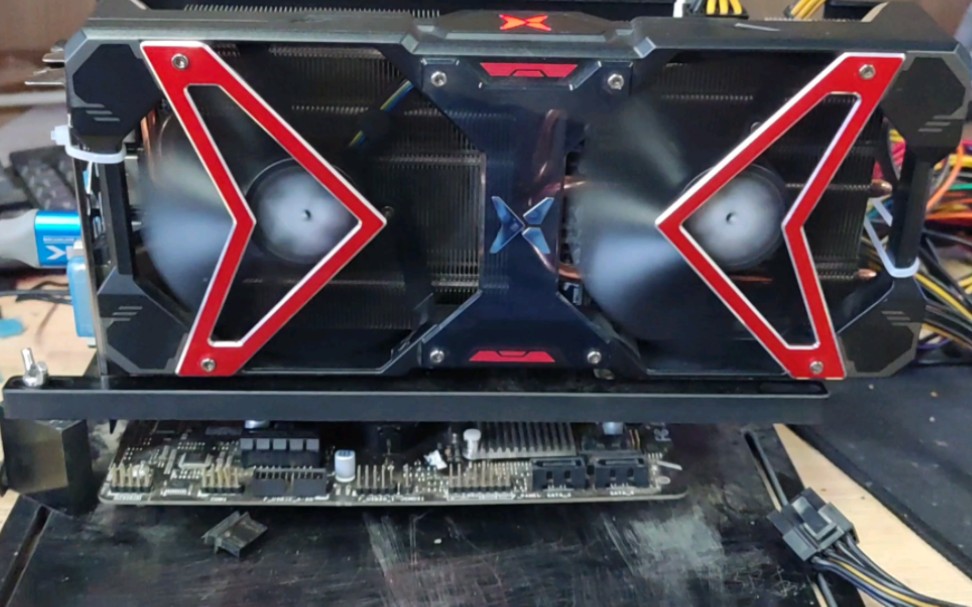 发车260元 迪兰RX590 8G GME X战神 质保两年 GME版本 带灯效 （外壳坏的不影响使用） #AMD电脑显卡 特价显卡货不多，还有微星RX5700