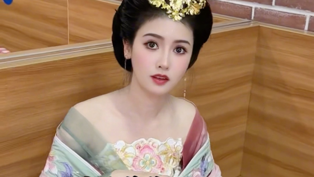 你搁我这儿玩俄罗斯套娃呢？