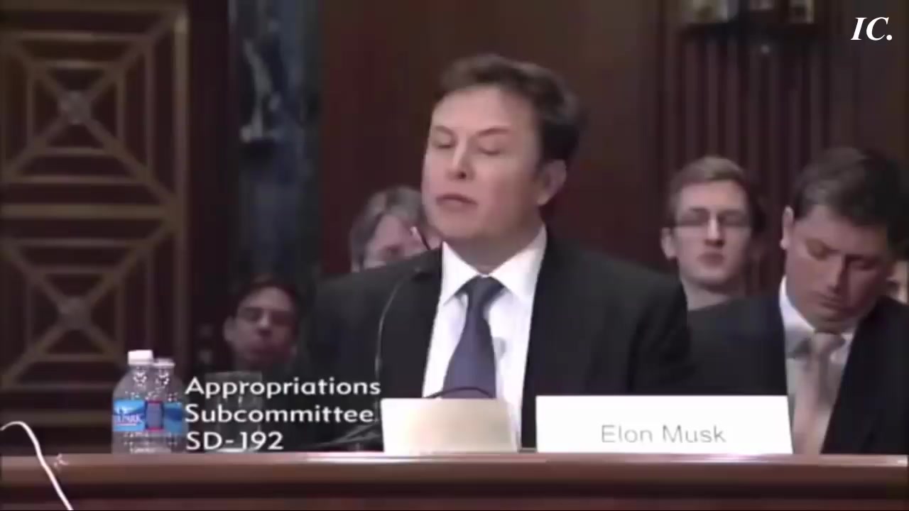 【中文字幕】埃隆马斯克在法庭与参议院雄辩 When Elon Musk HUMILIATED Senators In Court on SpaceX Issue