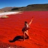 世界上最神秘的红魔鬼湖，湖水如血液，游泳或喝水的人都会消失