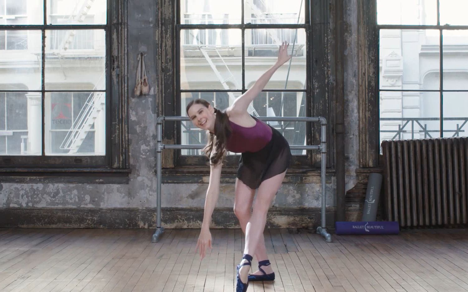 全新独家美丽芭蕾—让Mary老师面红气喘咳嗽的全身有氧燃脂训练了解一下？适合多油的鹅儿们