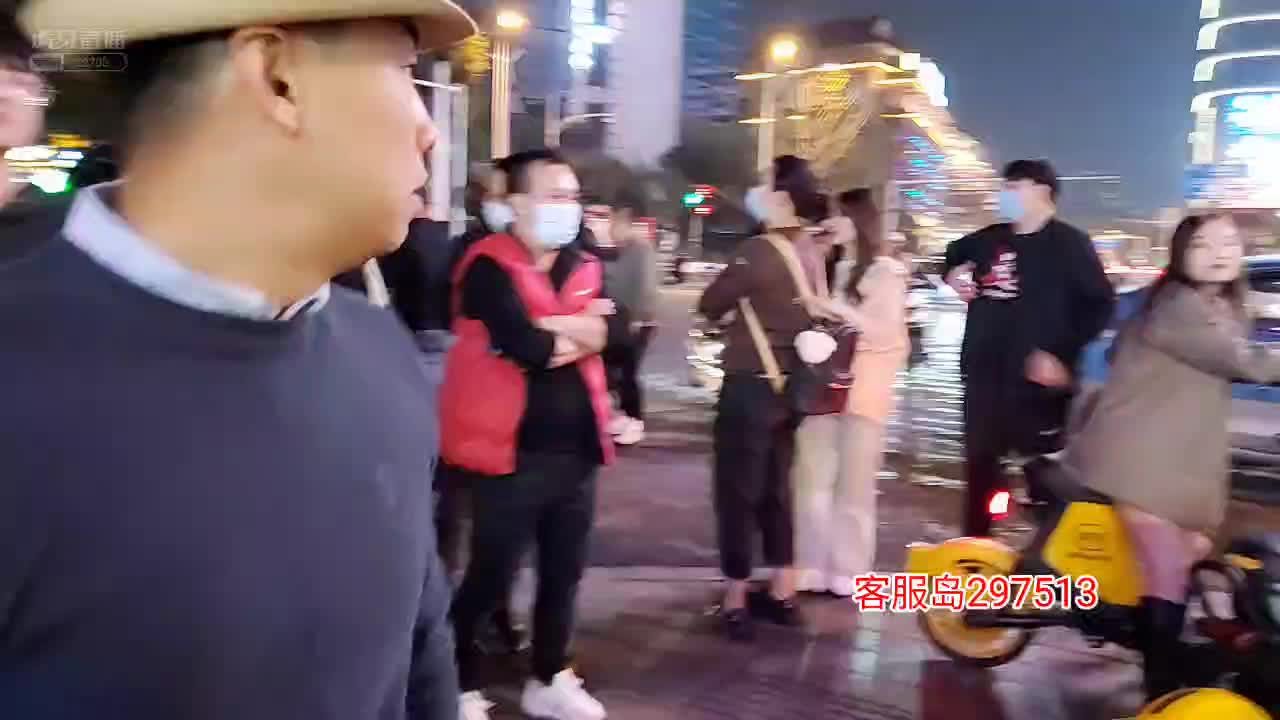 户外集梦晶岛超跑车队解放西20201026户外凌晨星秀感恩烟雨楼