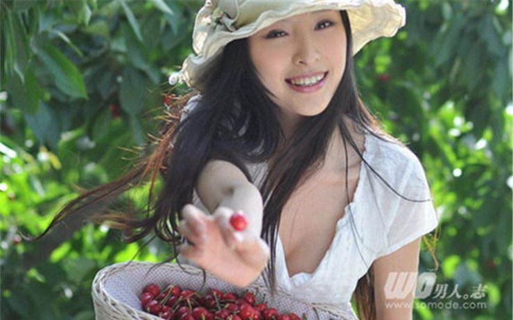 樱桃大作战美女吃货带你吃樱桃玩游戏