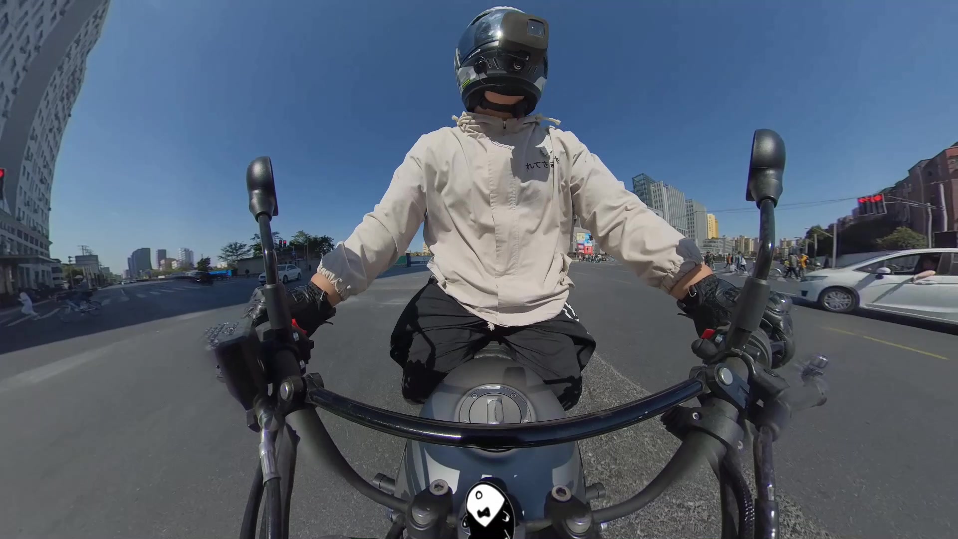 INSTA360+GOPRO7同台-幼狮500日常出门买菜