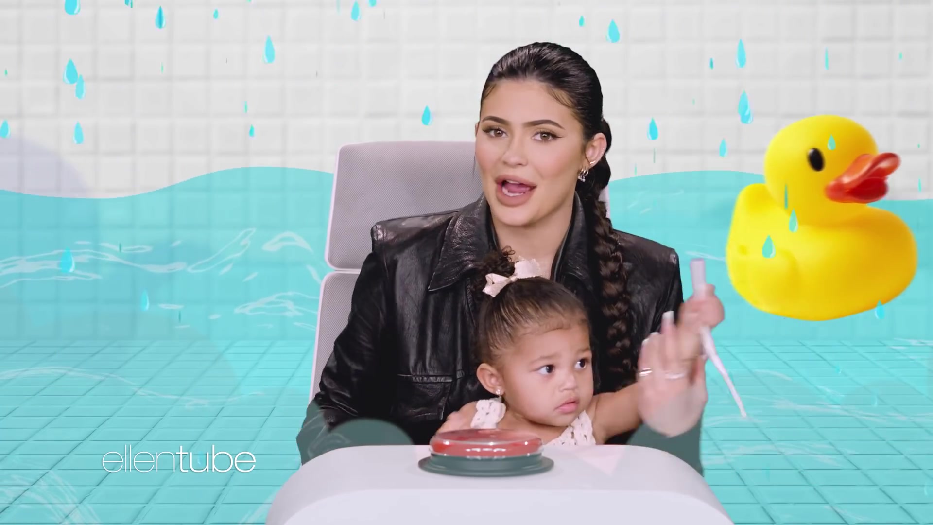 kyliejenner孩子,kyliejenner凯莉 kyliejenner和stormi回答ellen的辛辣提问