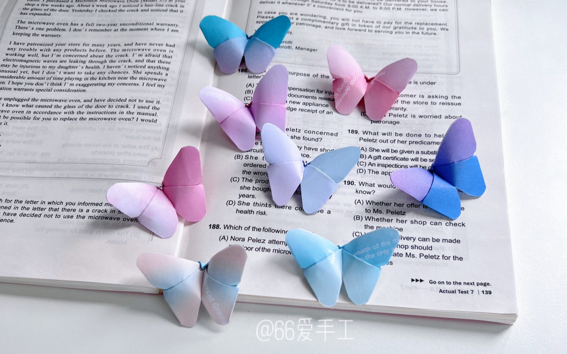 超简单的蝴蝶折纸 渐变色真的很绝 庄生晓梦迷蝴蝶