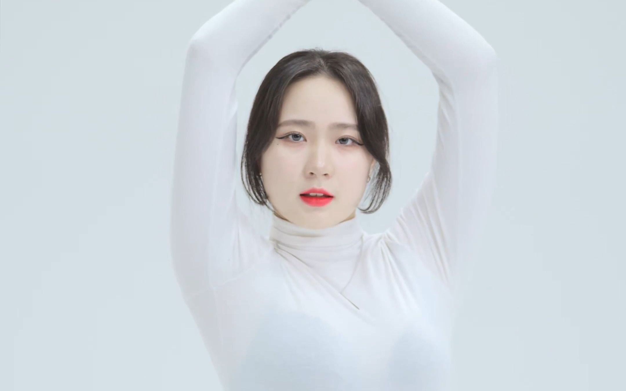 Jung In, Take A Hike, Jeans