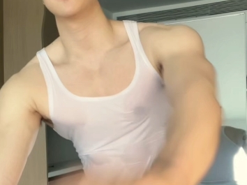 大师胸李佳淇 湿身诱惑 6.18