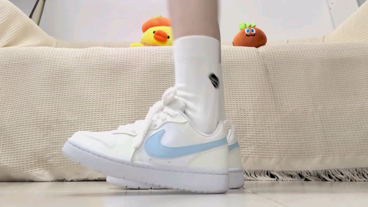 你说想看我穿Nike Court白蓝，我就穿给你看看吧