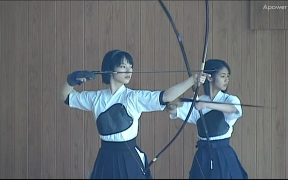 互联网的弓道世界里------最人气的女子弓道视频