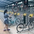 北京地铁口的那些双层自行车停车架