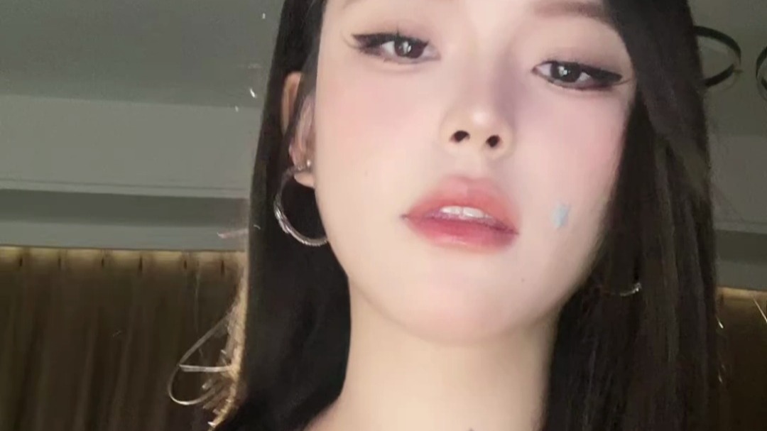 Swathed羽_2025-08-26_11-00-18