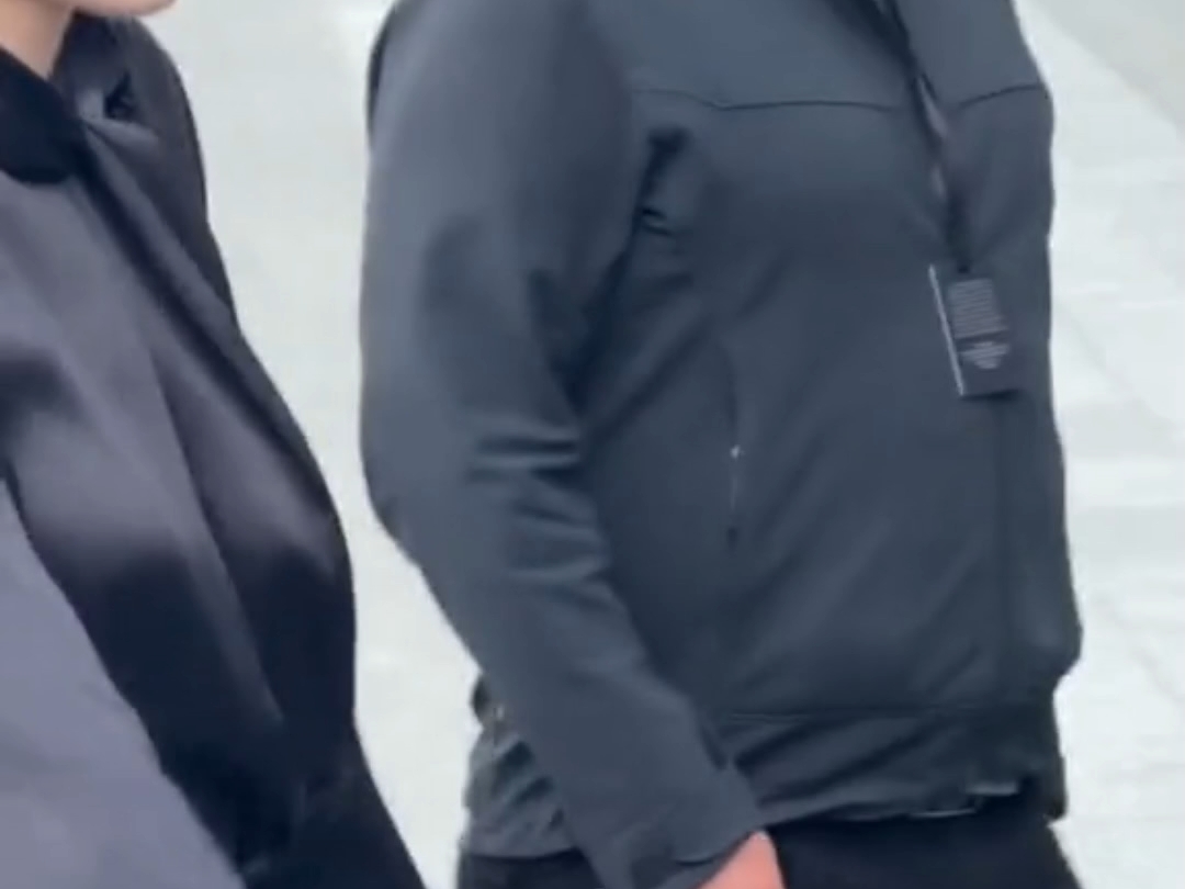 女神古力娜扎，真空包装，完美车灯！每一步晃晕你的心！！