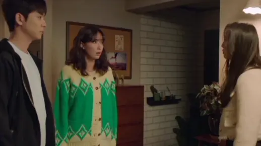 弟弟竟然喜欢上了姐姐的朋友