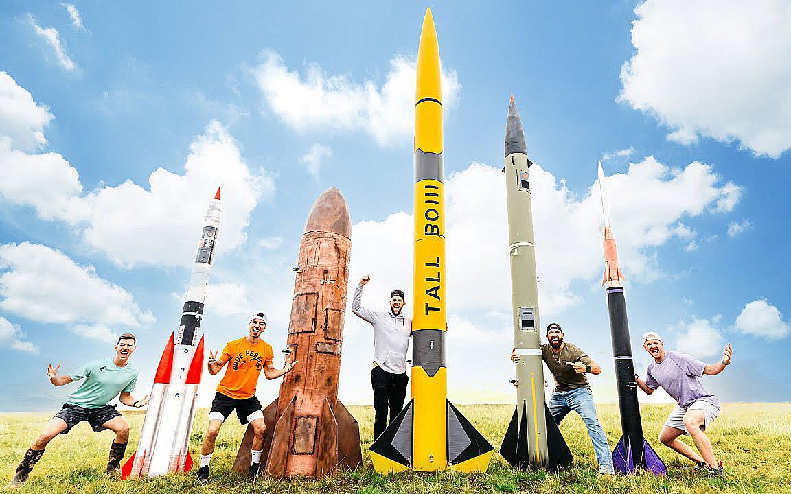 这是一个不可思议的自制火箭争霸赛，最高的竟然能飞7000多英尺！