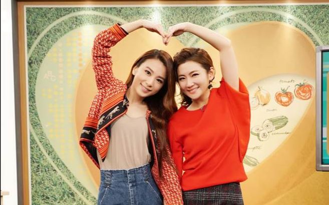 田馥甄(hebe)日前上年代much《别让身体不开心》为好姊妹selina庆生