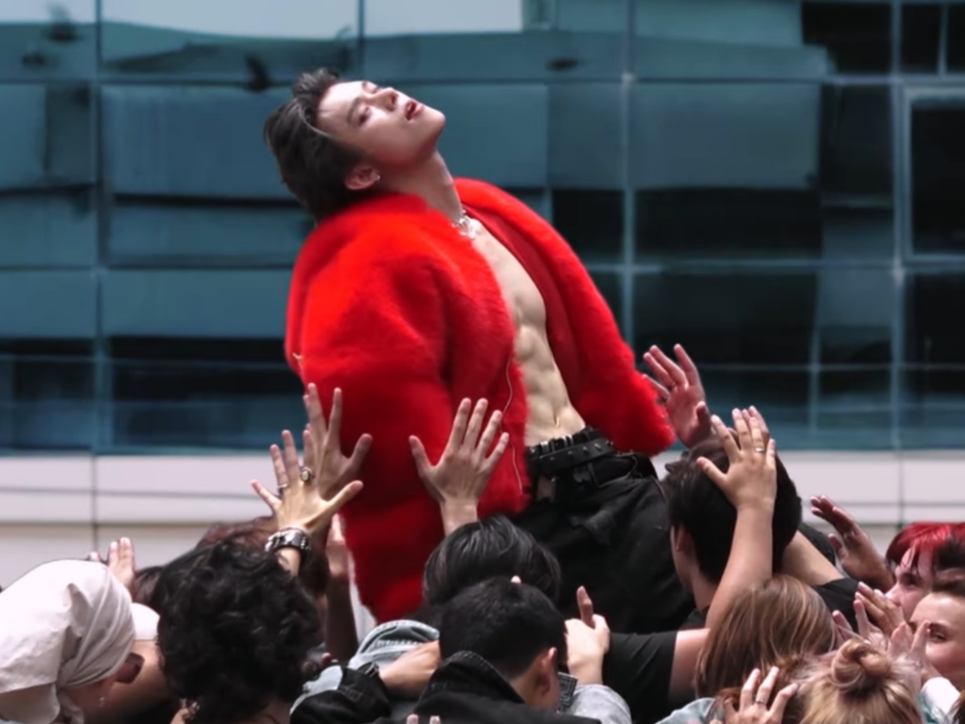 崔然竣Solo出道！NO LABELS: PART 01 MV公开