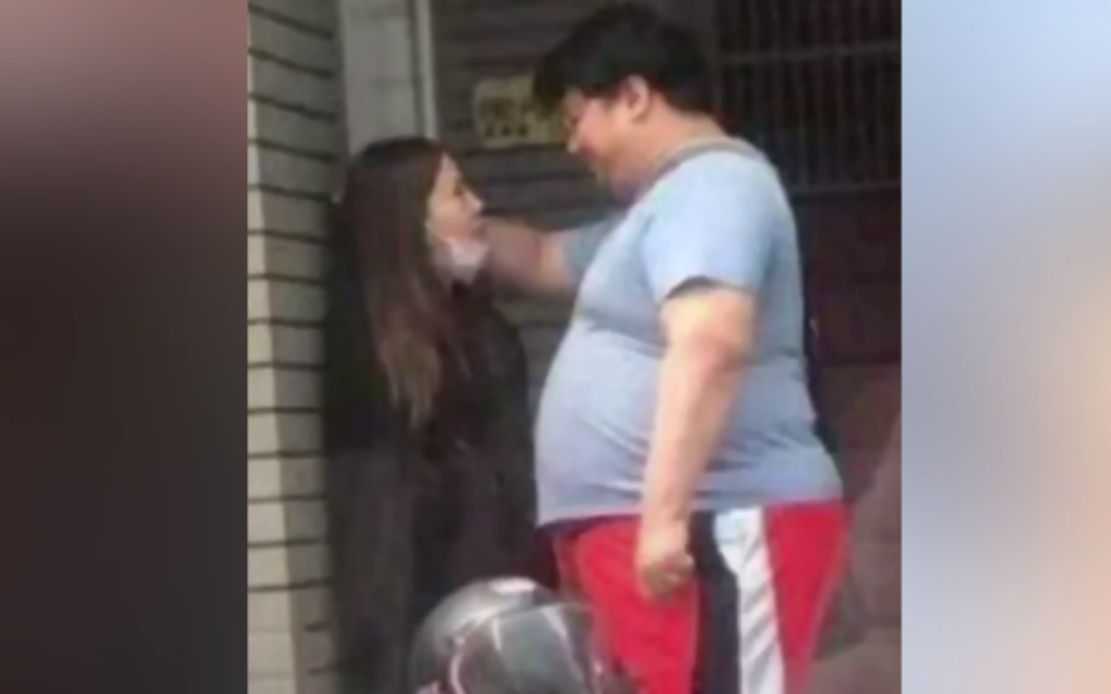 在金钱面前,爱情不堪一击!