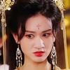 母亲被欺负，儿子挺胸而出