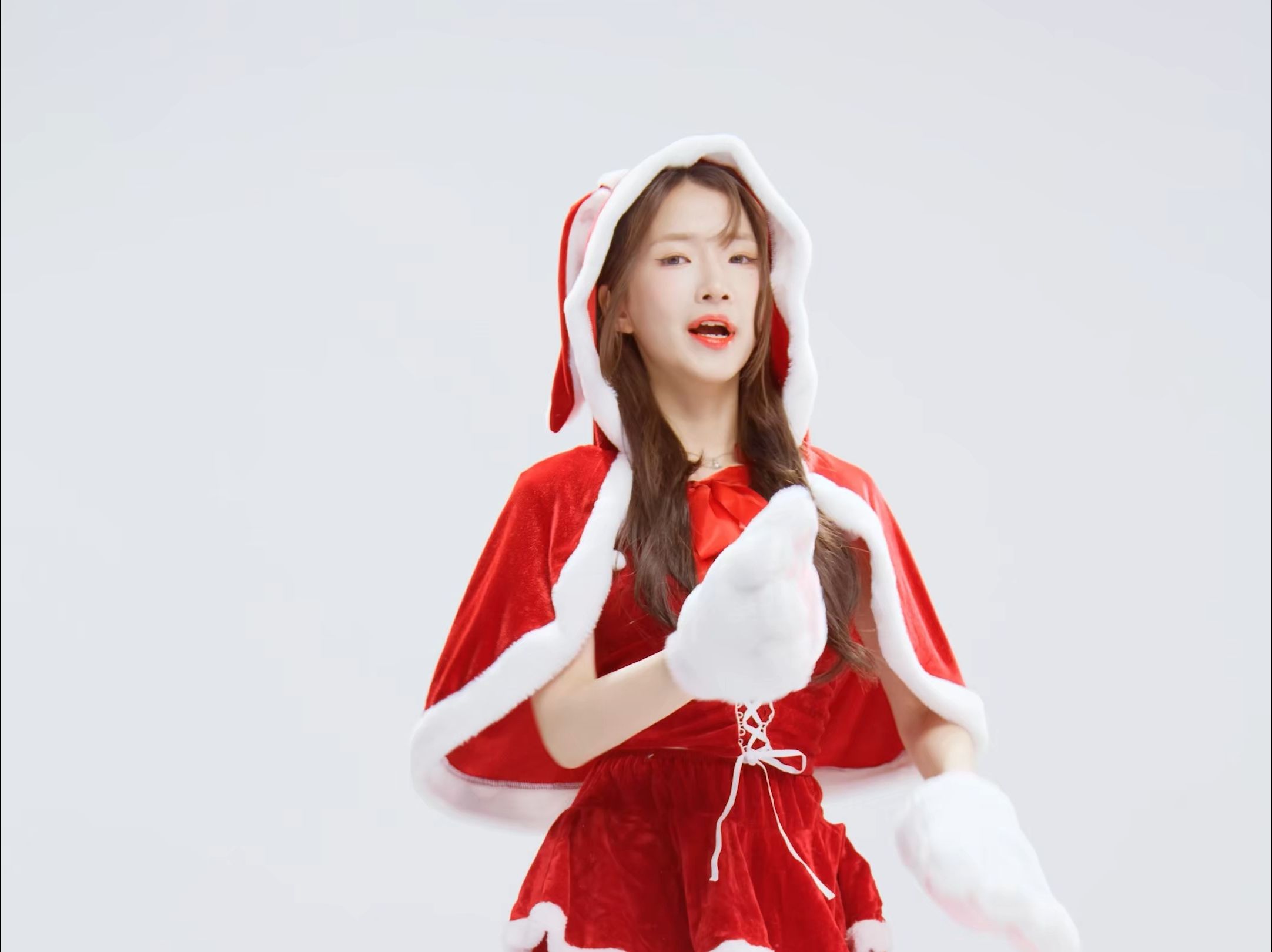 Seo Young WE GO 2022 Christmas Dress
