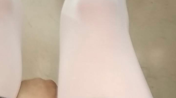男孩纸也是可以穿白丝的吧qaq