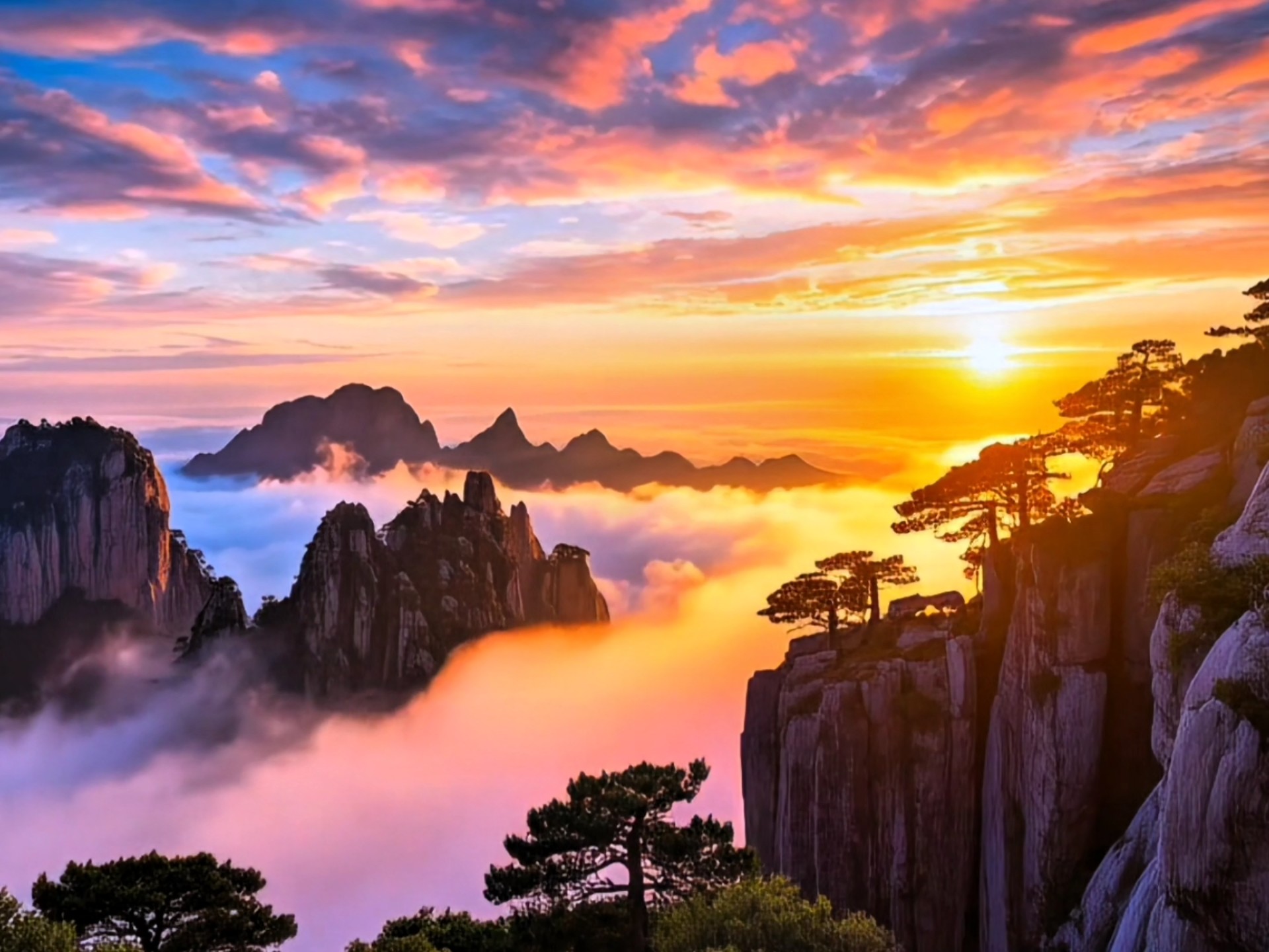 夕阳下云端风景素材【无水印】