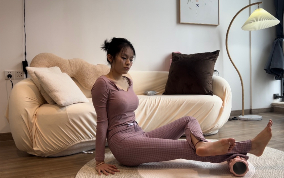 End of the month la yoga foam shaft to relax feet and calf muscles