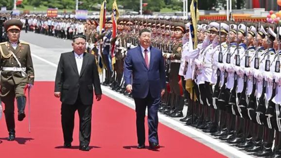 完整版来了！习近平出席金正恩举行的欢迎仪式