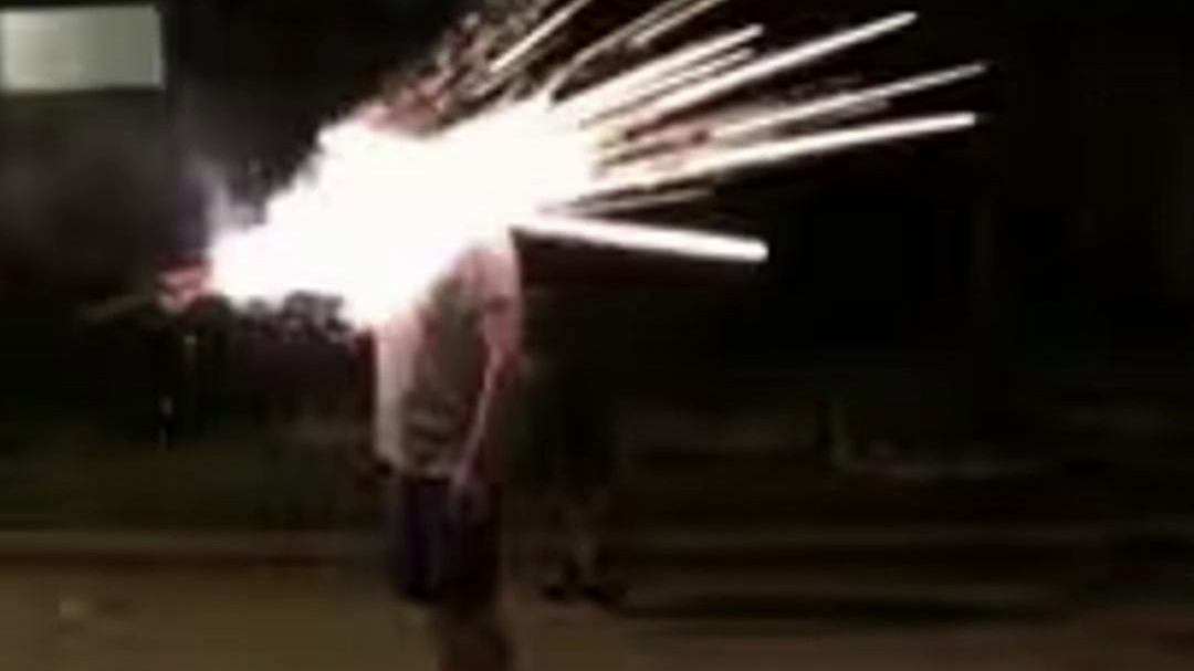 牢美肥仔101：”啸灵逝“