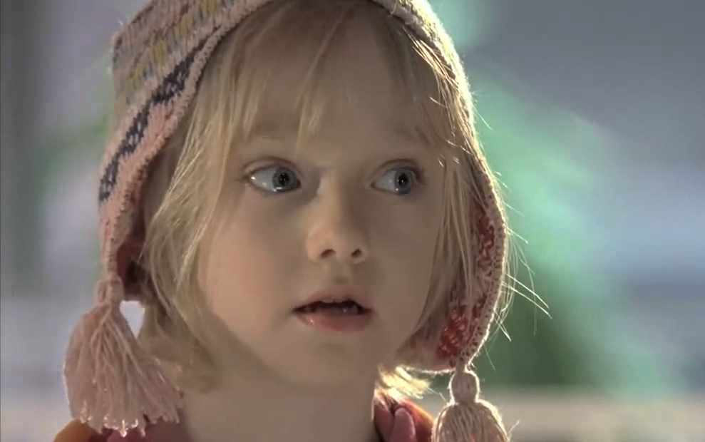 【越哥】女儿发现爸爸和别人不一样，长大后她才明白爸爸智商只有7岁！