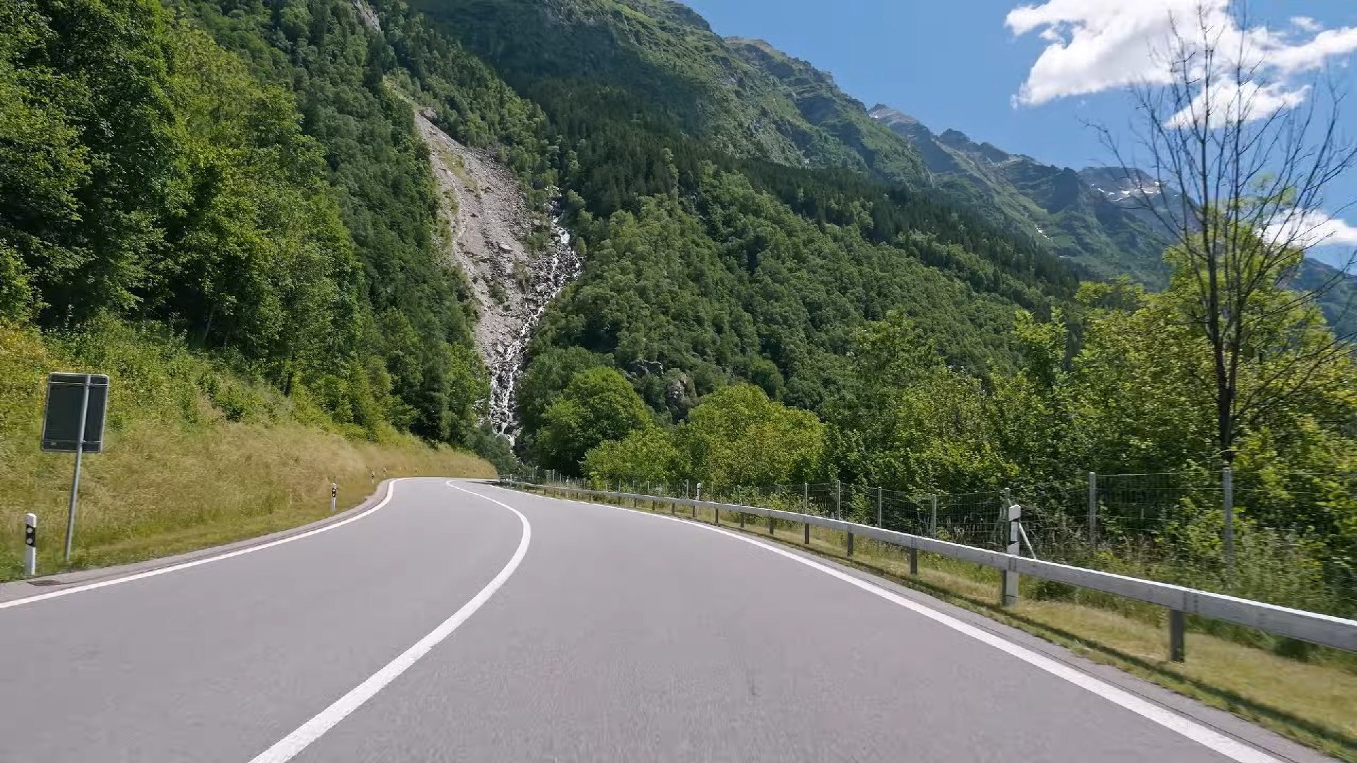 【瑞士】圣贝纳迪诺山口风景大道，罗韦雷多 - 斯普吕根