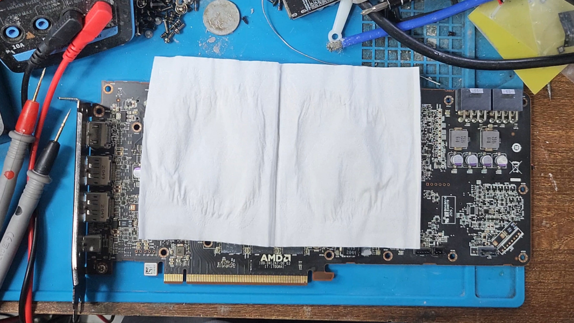 6900xt修了两天，最后客户施舍了我80块钱