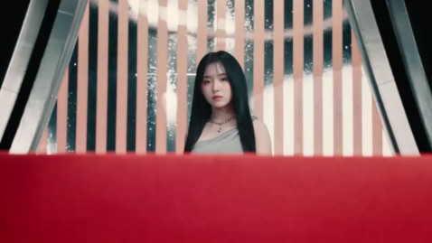 Kep1er日本正规一辑《straight line》MV预告公开