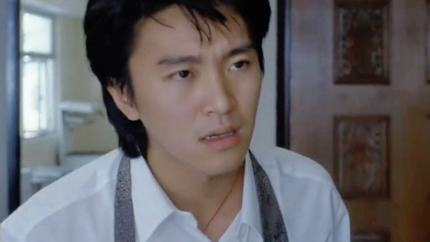 很通透的一句话：饿时馒头贵，饱时玫瑰香。这个世界上根本就没有最重要的东西，只有最需要的东西