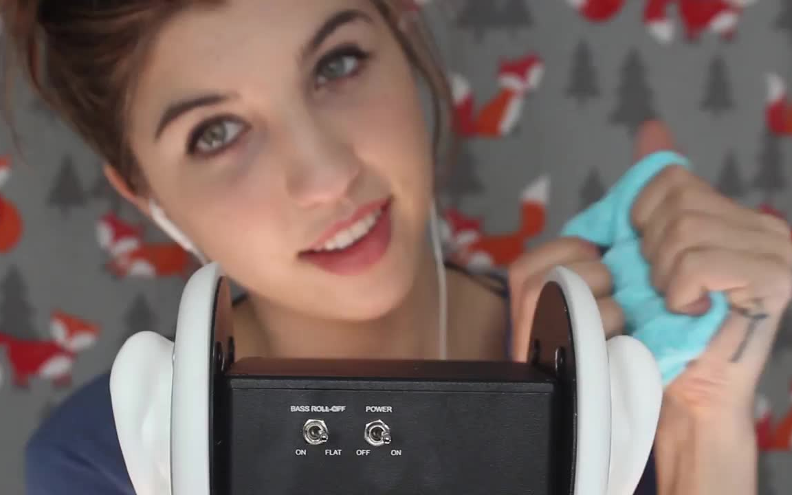 【asmr】frivolousfox陪你玩泥巴,耳朵按摩