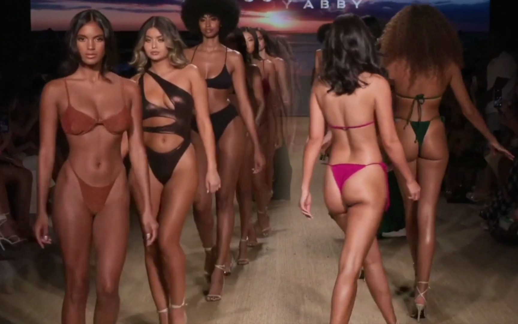 2023 Paraiso Miami Beach Swimsuit Show