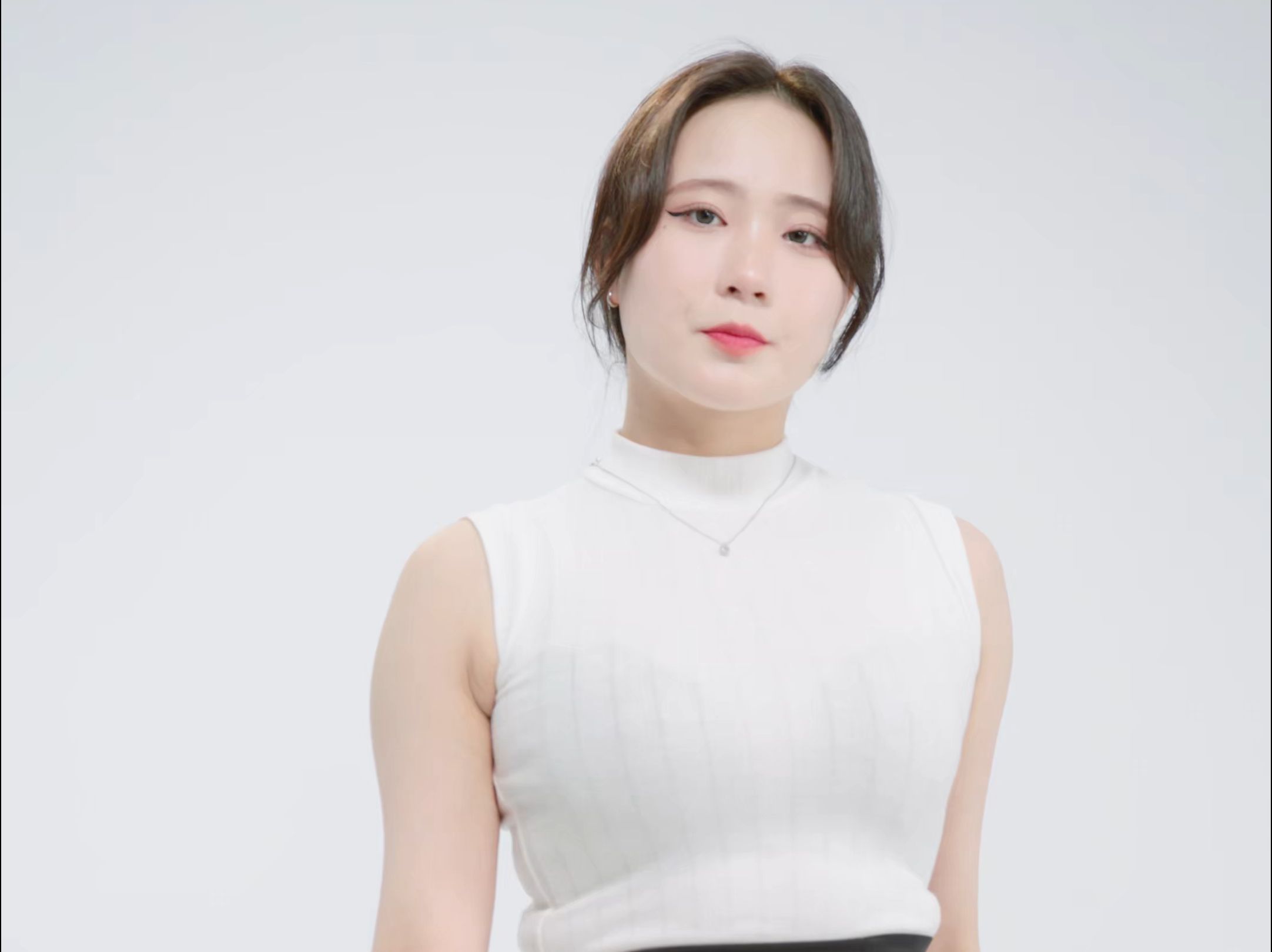 郑仁 stickystikcy 220504