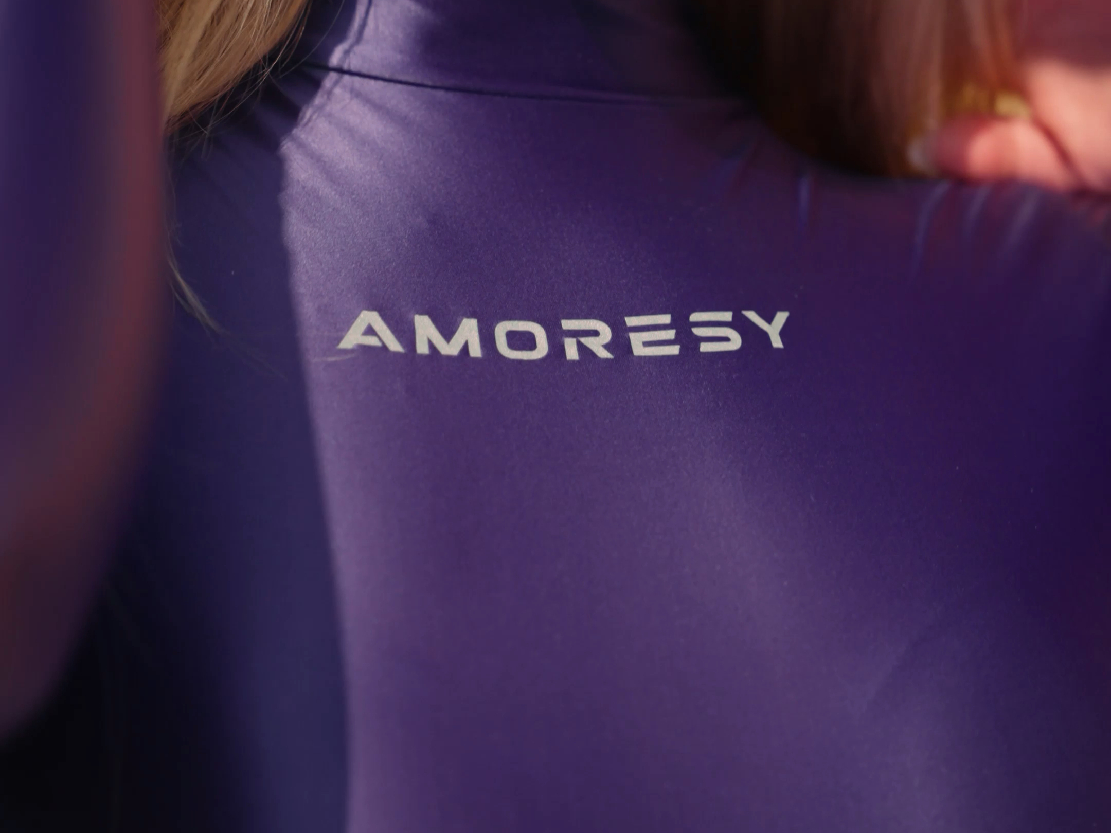 🖤  MK doesn’t need any embellishments—it exudes its own aura. It feels lightweight and has a flattering, structured fit. #CheckOutThatFigure #TakeYourTimeToAppreciateIt #CinematographicAesthetics #AGreatFigureRequiresConstantShaping #WhoDoesn’tWantASlimWaist