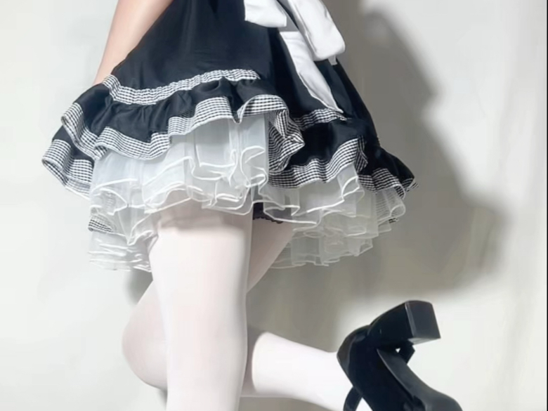 熬夜对身体伤害真的很大 但如果我每次熬夜的时候叫个宵夜食补一下呢？