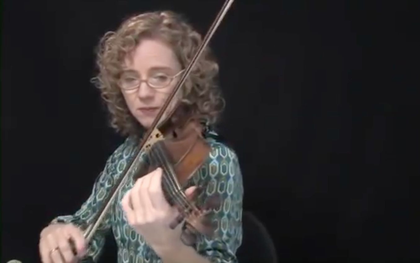 小提琴左手如何避免演奏时夹紧琴颈 来自ViolinLab 中字