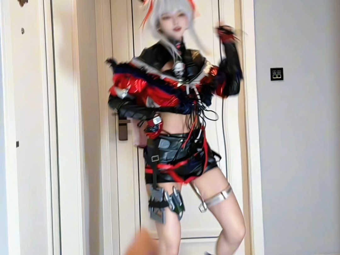 小小一只鼠鼠