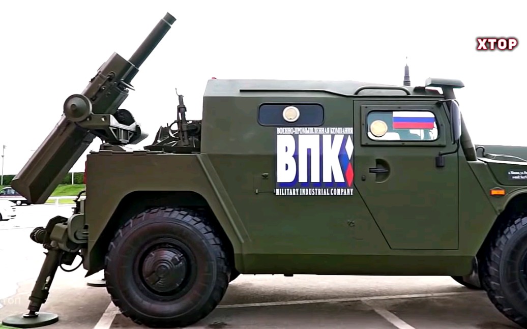 俄罗斯陆军新型120毫米自行迫击炮