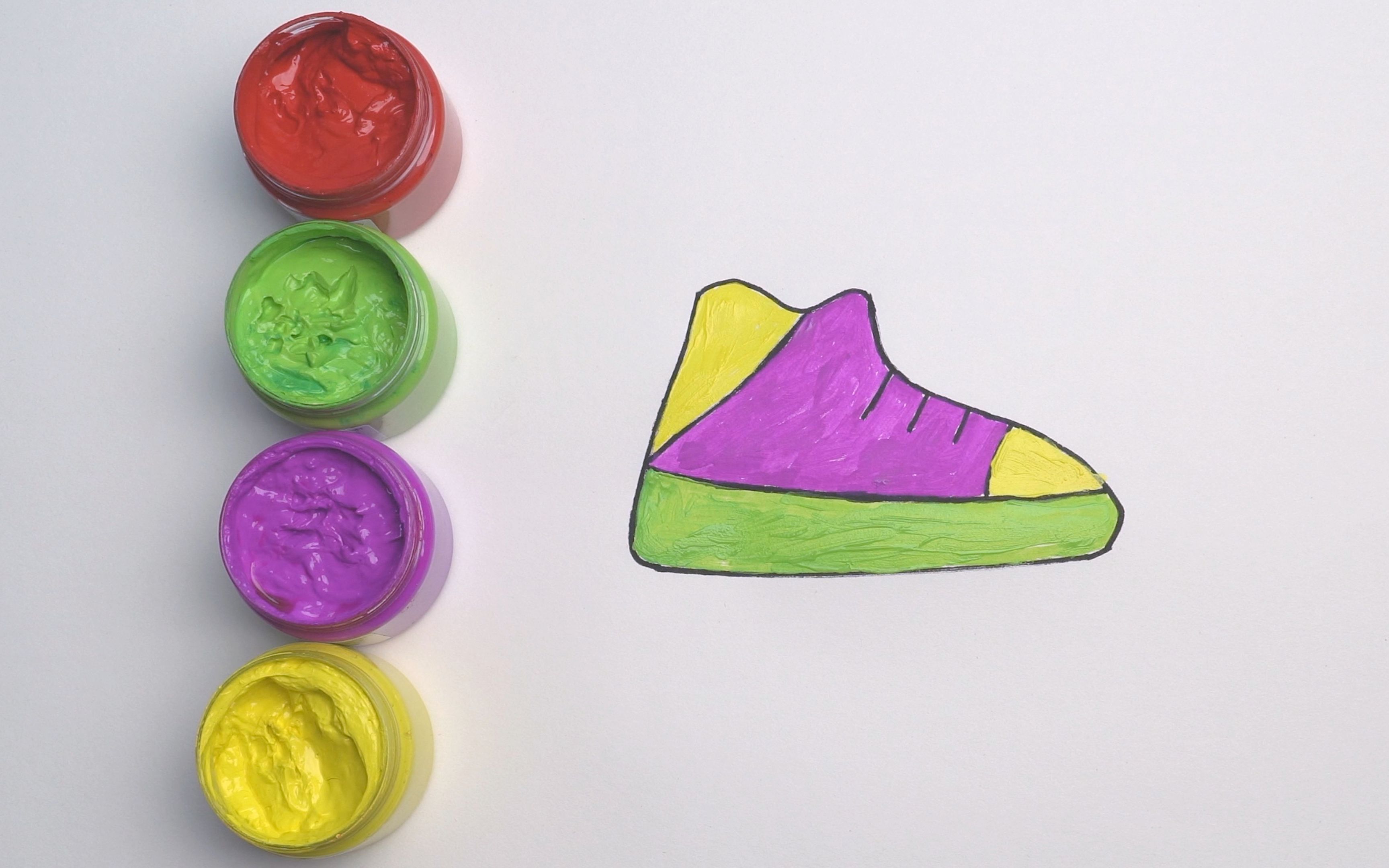 儿童彩绘儿童运动鞋子简笔画绘图并涂色学习颜色