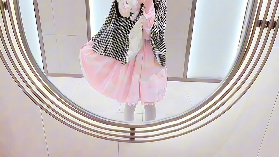 [Kitten Sauce Lori] The latest video is online, asking for attention!