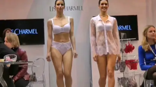 巴黎内衣秀Paris Messe Sand Lise Charmel Animiert