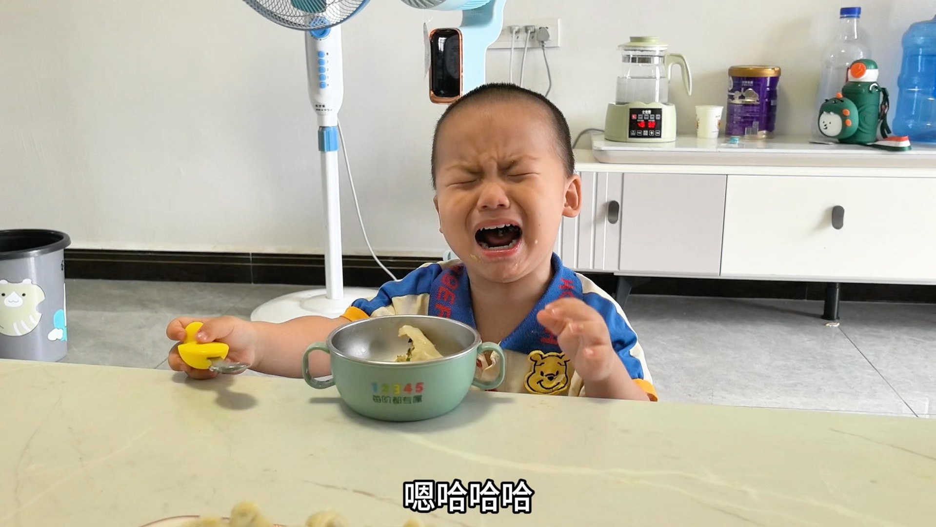 小野猪吃饺子